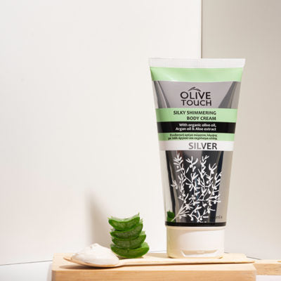 Olive Touch Satin Shimmering Body Cream Silver 200ml